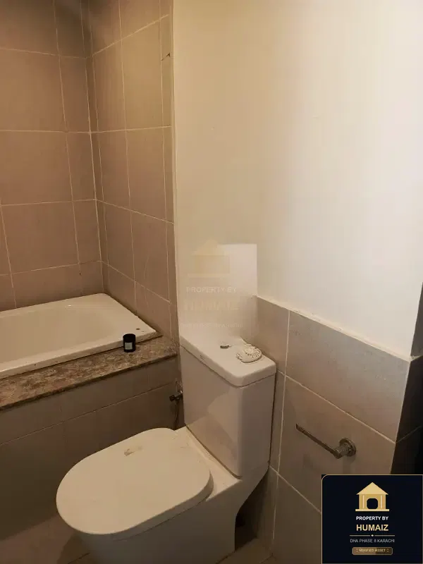 2-Bedroom Luxury Apartment (Sea Facing, 2 Bath, Suite 10) at Coral Towers For Rent in DHA Phase 8 Karachi — Photograph 12