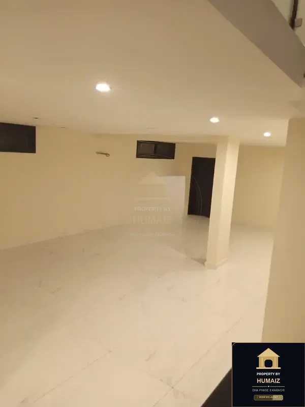500 Sq. Yd. 6-Bedroom Luxury Villa (West Open, 6 Bath, Residence 1) in Zone B For Sale in DHA Phase 8 Karachi — Photograph 22