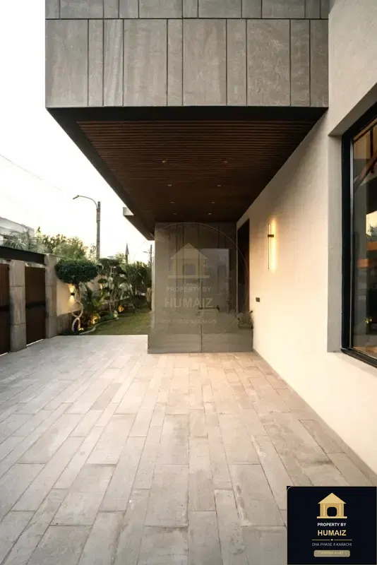 500 Sq. Yd. 6-Bedroom Luxury Villa (Basement, 7 Bath, Residence 24) in DHA Phase 8 For Sale in DHA Phase 8 Karachi — Photograph 29
