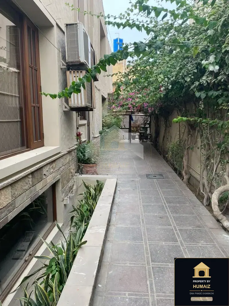 1,000 Sq. Yd. 6-Bedroom Luxury Villa (Private Pool, 6 Bath, Residence 16) in DHA Phase 8 For Rent in DHA Phase 8 Karachi — Photograph 4