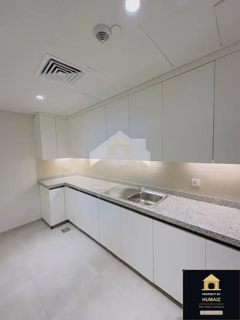 3-Bedroom Luxury Apartment (Sea Facing, 5 Bath, Suite 14) at The Views For Sale in DHA Phase 8 Karachi — Photograph 19