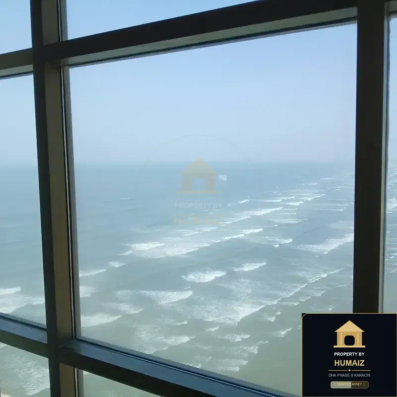 4-Bedroom Luxury Apartment (Sea Facing, 5 Bath, Suite 8) at Pearl Towers For Sale in DHA Phase 8 Karachi — Photograph 17
