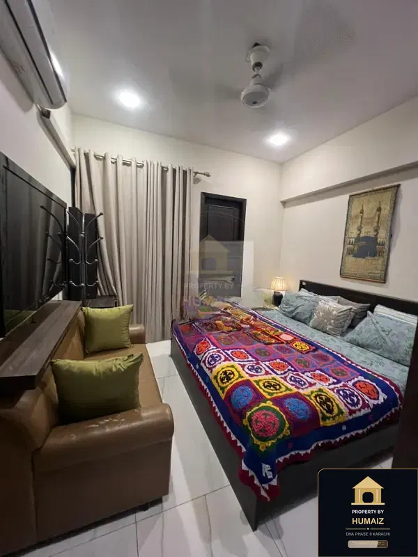 3-Bedroom Luxury Apartment (Corner, 3 Bath, Suite 38) on Al-Murtaza Commercial For Sale in DHA Phase 8 Karachi — Photograph 7