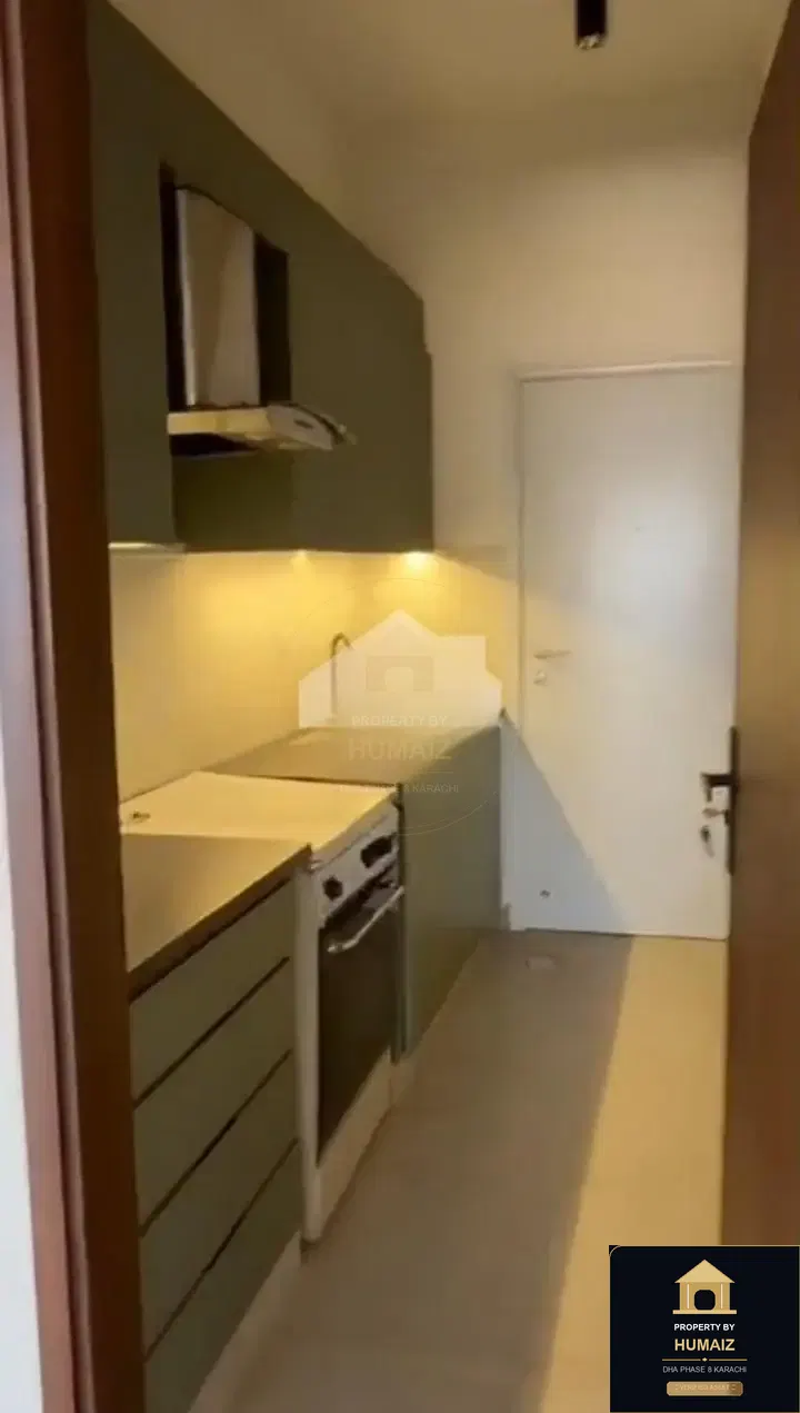 Luxury Penthouse Suite (Penthouse, Suite 2) at Creek Vistas For Rent in DHA Phase 8 Karachi — Photograph 4