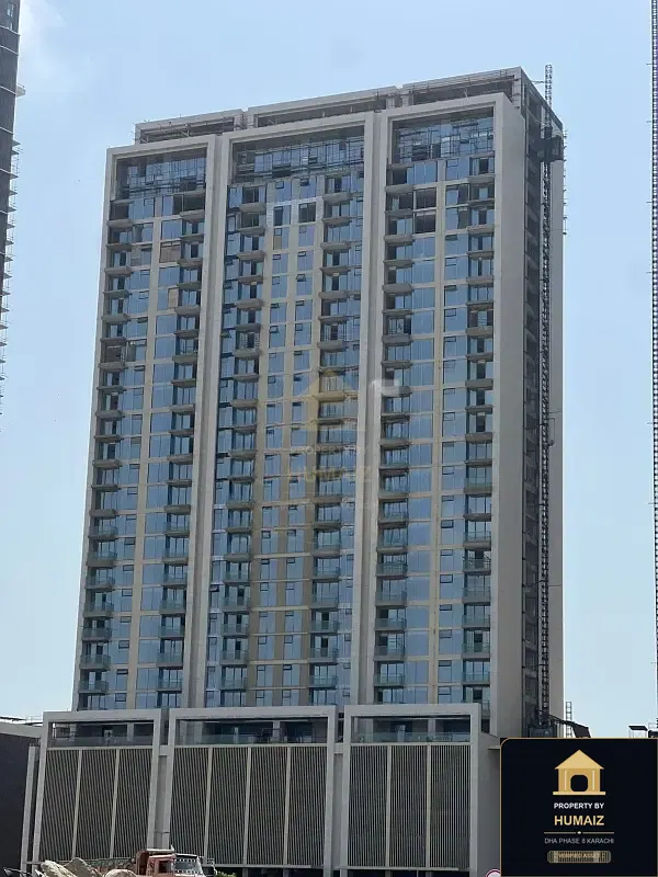 3-Bedroom Luxury Apartment (Sea Facing, 4 Bath, Suite 5) at Pearl Towers For Rent in DHA Phase 8 Karachi — Photograph 2
