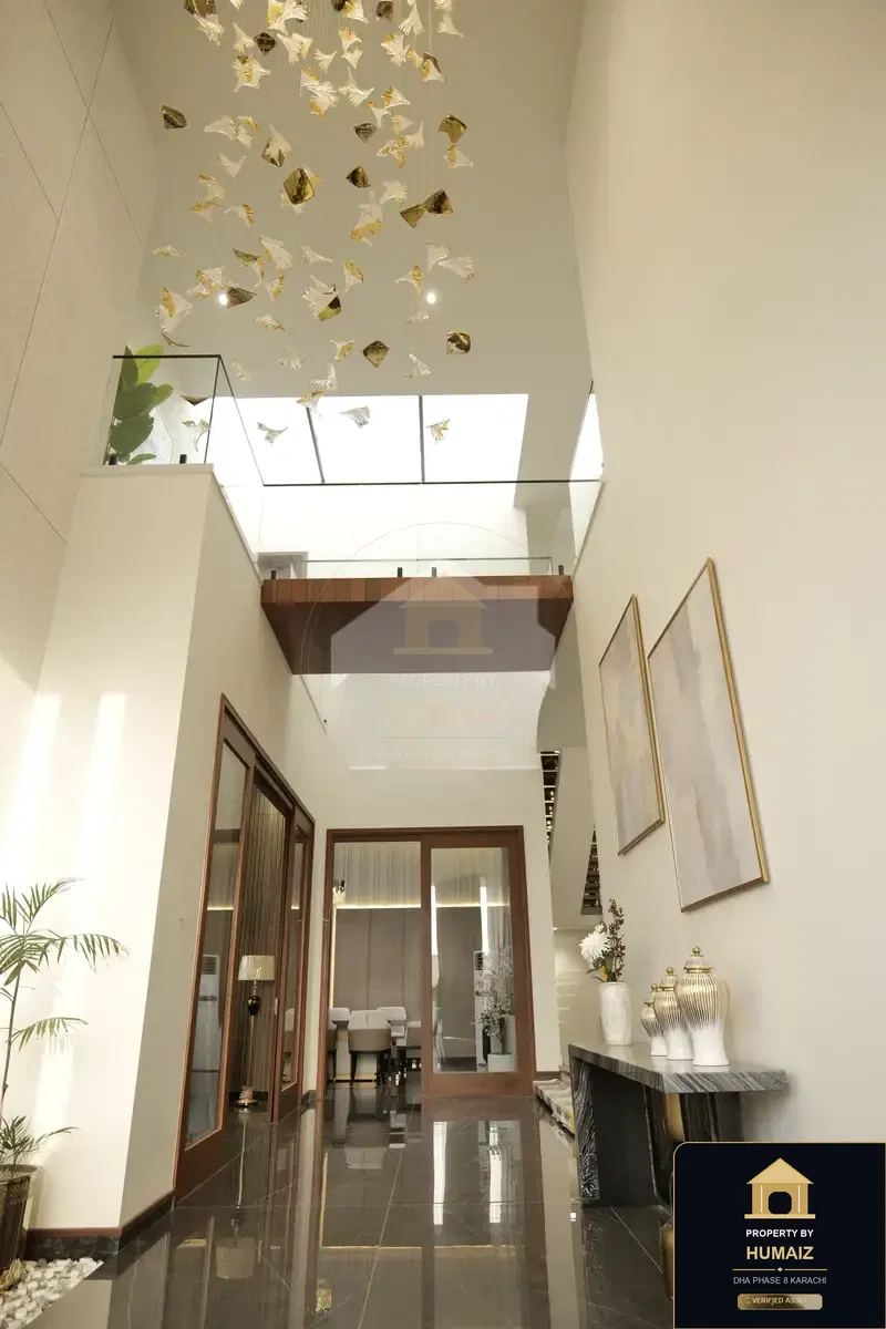 1,000 Sq. Yd. 7-Bedroom Luxury Villa in Khayaban-e-Bahria For Sale in DHA Phase 8 Karachi — Photograph 8