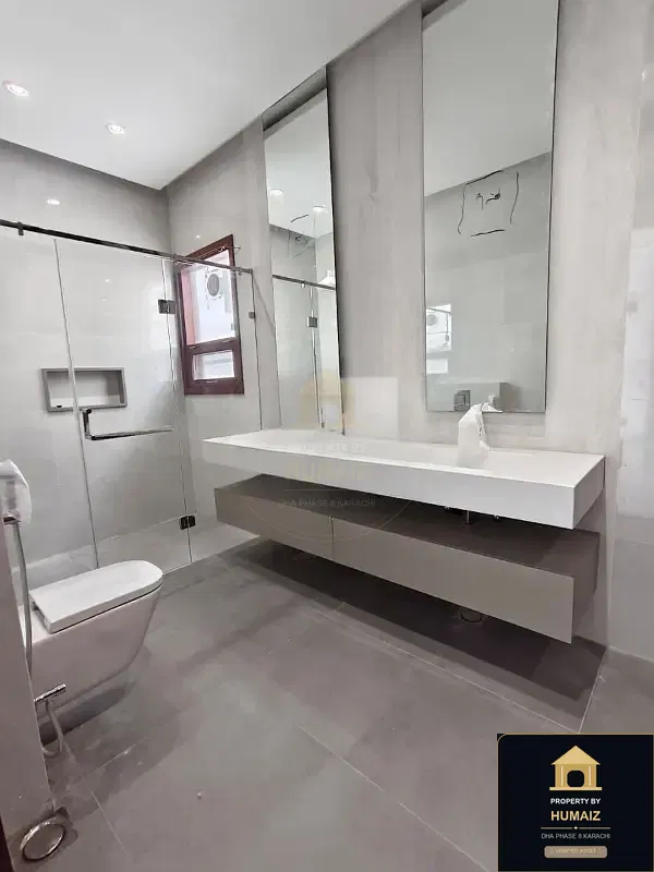 500 Sq. Yd. 7-Bedroom Luxury Villa in Khayaban-e-Bahria For Sale in DHA Phase 8 Karachi — Photograph 20