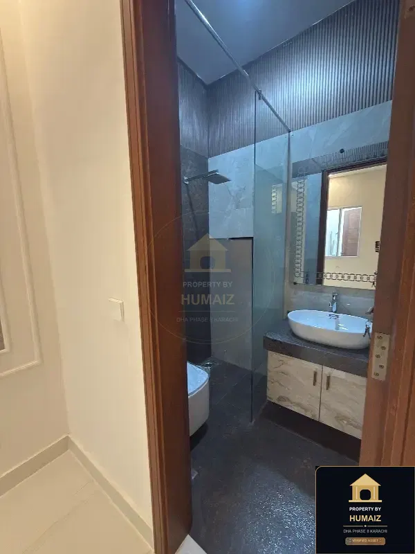 100 Sq. Yd. 4-Bedroom Luxury Villa (West Open, 5 Bath, Residence 9) in DHA Phase 8 For Sale in DHA Phase 8 Karachi — Photograph 7
