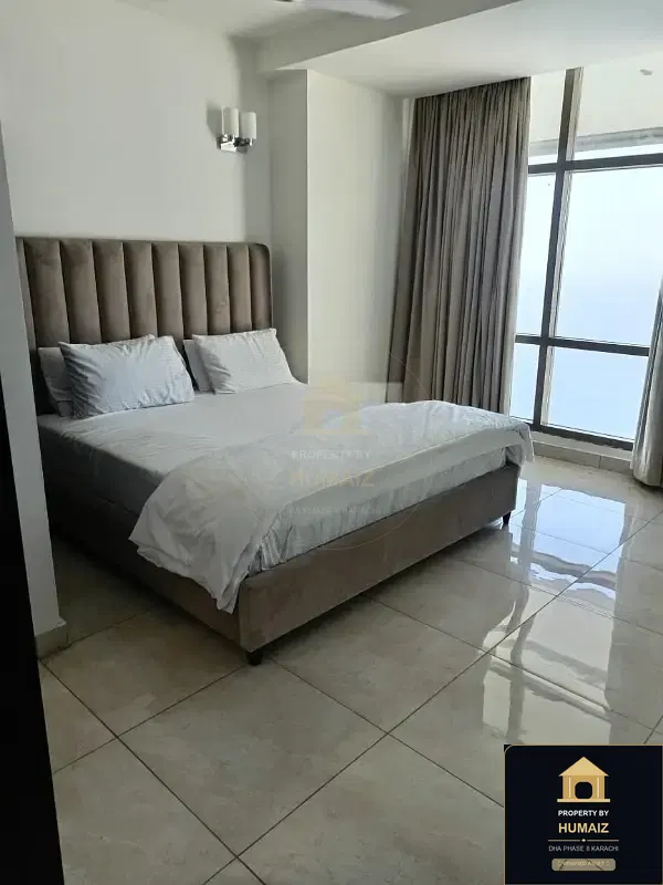 4-Bedroom Luxury Apartment (Sea Facing, 5 Bath, Suite 9) at Pearl Towers For Rent in DHA Phase 8 Karachi — Photograph 2