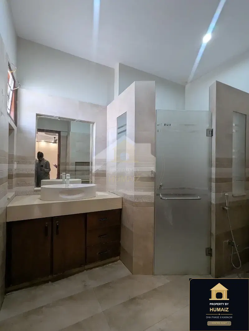 150 Sq. Yd. 4-Bedroom Luxury Villa (Basement, 4 Bath, Residence 2) at Creek Vistas For Rent in DHA Phase 8 Karachi — Photograph 14