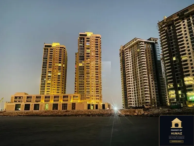 3-Bedroom Luxury Apartment (Sea Facing, 5 Bath, Suite 4) at Coral Towers For Rent in DHA Phase 8 Karachi — Photograph 17