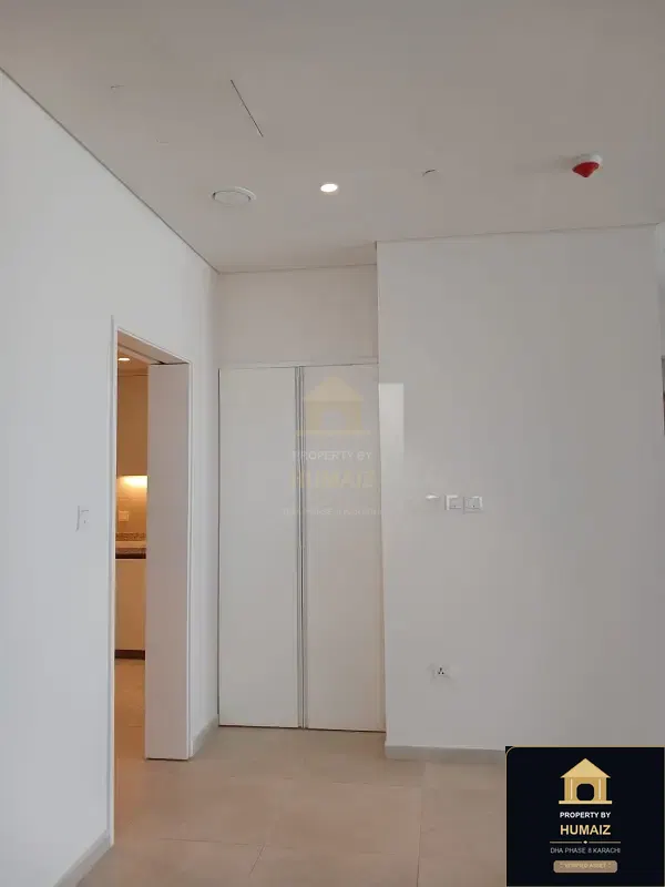 3-Bedroom Luxury Apartment (Sea Facing, 5 Bath, Suite 23) at The Views For Rent in DHA Phase 8 Karachi — Photograph 17