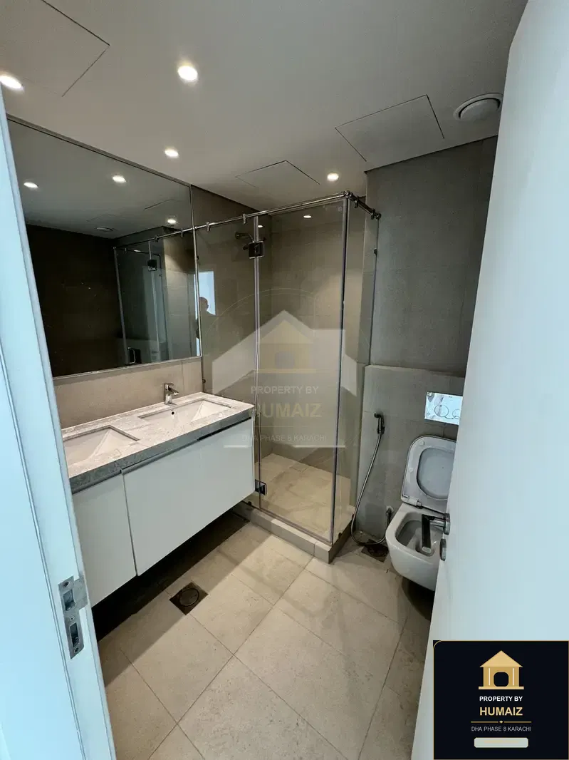 3-Bedroom Luxury Apartment (Sea Facing, 4 Bath, Suite 4) at Emaar Oceanfront For Rent in DHA Phase 8 Karachi — Photograph 16