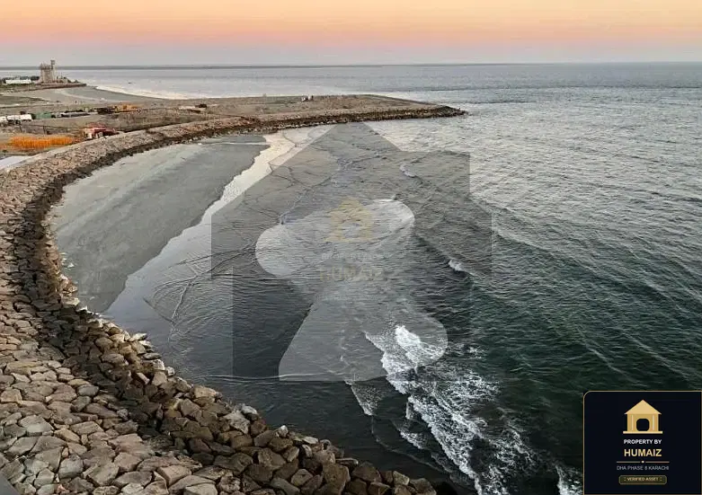 2-Bedroom Luxury Apartment (Sea Facing, 3 Bath, Suite 41) at The Views For Sale in DHA Phase 8 Karachi — Photograph 4