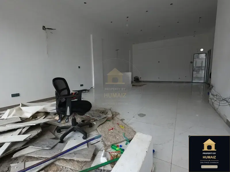 100 Sq. Yd. Commercial Building (Basement, Unit 8) on Zulfiqar Commercial For Rent in DHA Phase 8 Karachi — Photograph 12