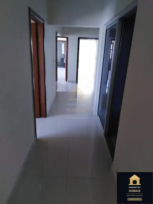 Luxury High-Rise Residence on Al-Murtaza Commercial For Sale in DHA Phase 8 Karachi — Photograph 18