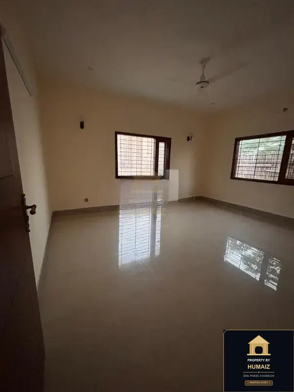 4-Bedroom Upper/Lower Portion (Brand New, 4 Bath, Unit 6) in DHA Phase 8 For Rent in DHA Phase 8 Karachi — Photograph 20