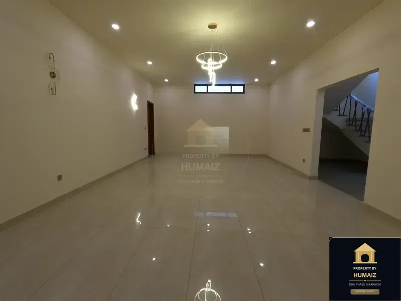 500 Sq. Yd. 5-Bedroom Luxury Villa (Basement, 5 Bath, Residence 21) in DHA Phase 8 For Sale in DHA Phase 8 Karachi — Photograph 13