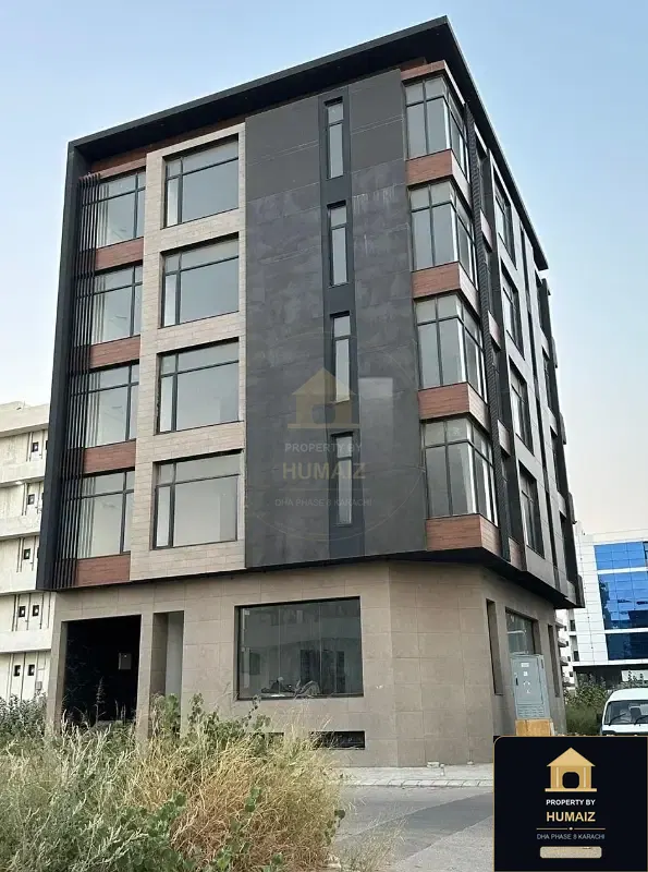 200 Sq. Yd. Commercial Building (Basement, 5 Bath, Unit 6) on Al-Murtaza Commercial For Rent in DHA Phase 8 Karachi — Photograph 3