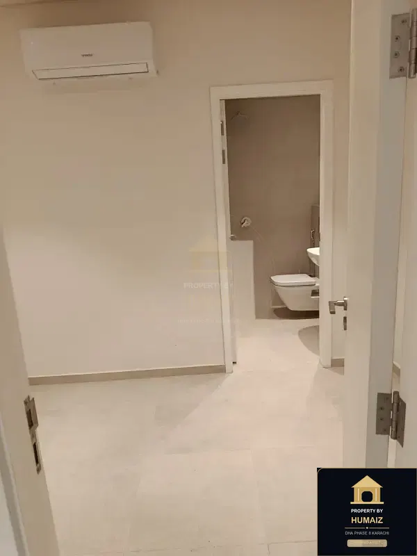3-Bedroom Luxury Apartment (4 Bath, Suite 40) at The Views For Rent in DHA Phase 8 Karachi — Photograph 27