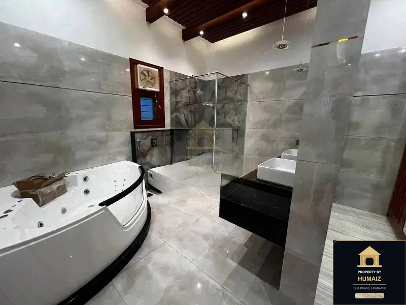 500 Sq. Yd. 5-Bedroom Luxury Villa (Basement, 5 Bath, Residence 4) in Zone A For Sale in DHA Phase 8 Karachi — Photograph 10
