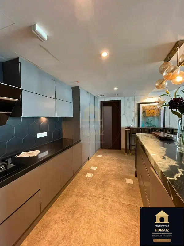 2-Bedroom Luxury Apartment (Sea Facing, 4 Bath, Suite 12) at Pearl Towers For Rent in DHA Phase 8 Karachi — Photograph 13