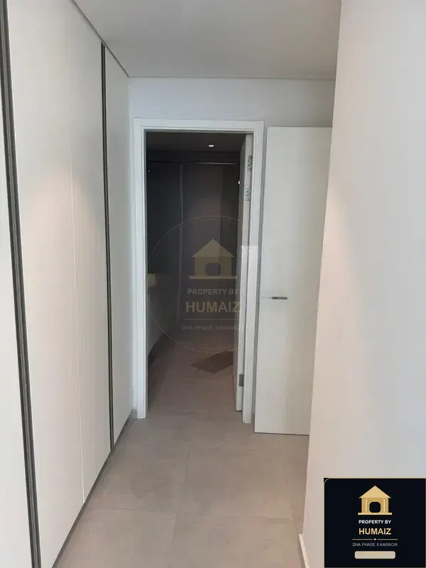 2-Bedroom Luxury Apartment (Sea Facing, 3 Bath, Suite 17) at Pearl Towers For Rent in DHA Phase 8 Karachi — Photograph 19