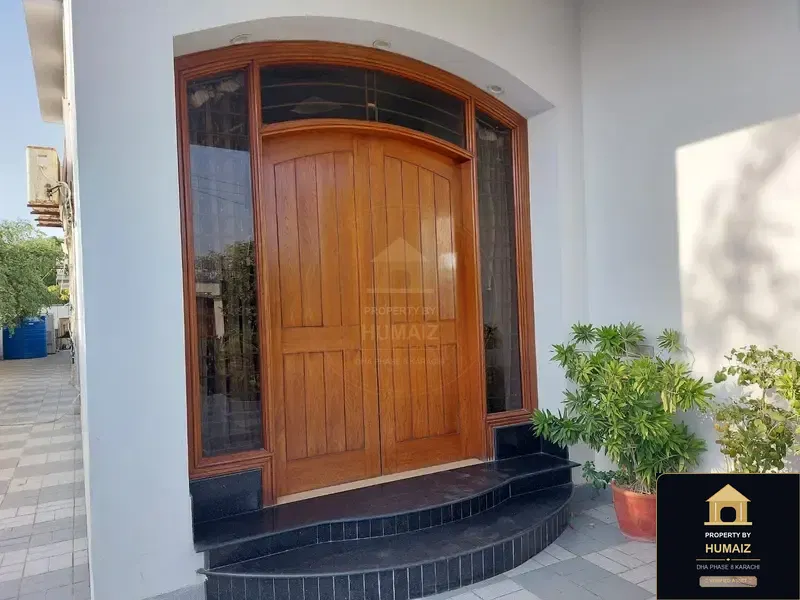 1,000 Sq. Yd. 6-Bedroom Luxury Villa (6 Bath, Residence 2) in Zone A For Rent in DHA Phase 8 Karachi — Photograph 4