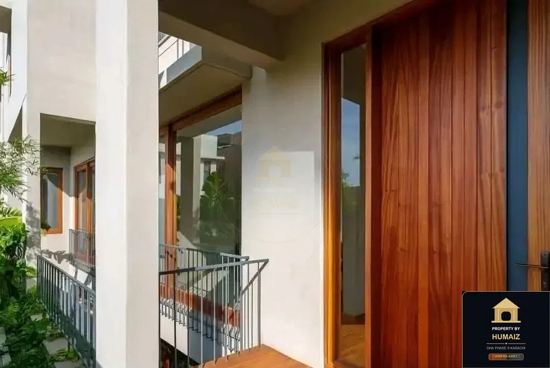 500 Sq. Yd. 6-Bedroom Luxury Villa (West Open, 6 Bath, Residence 6) on Khayaban-e-Faisal For Sale in DHA Phase 8 Karachi — Photograph 9
