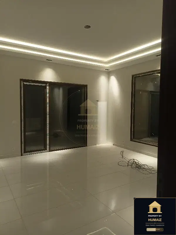 3,000 Sq. Yd. 10-Bedroom Luxury Villa in DHA Phase 8 For Sale in DHA Phase 8 Karachi — Photograph 27