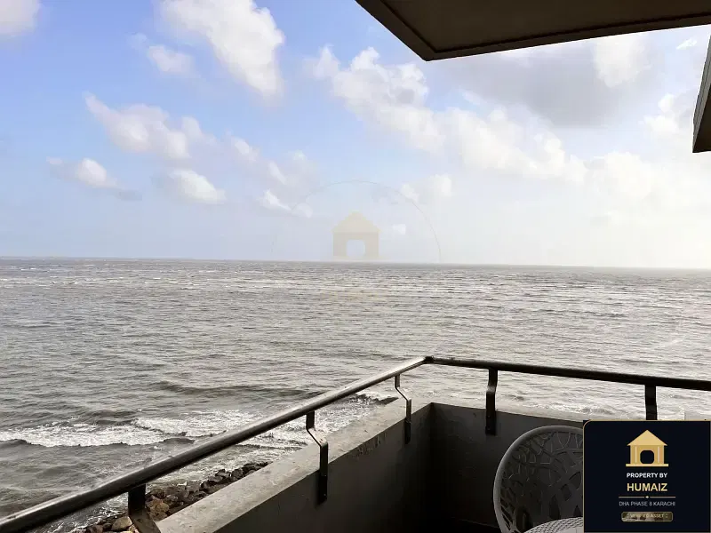 3-Bedroom Luxury Apartment (Sea Facing, 4 Bath, Suite 28) at Pearl Towers For Rent in DHA Phase 8 Karachi — Photograph 3