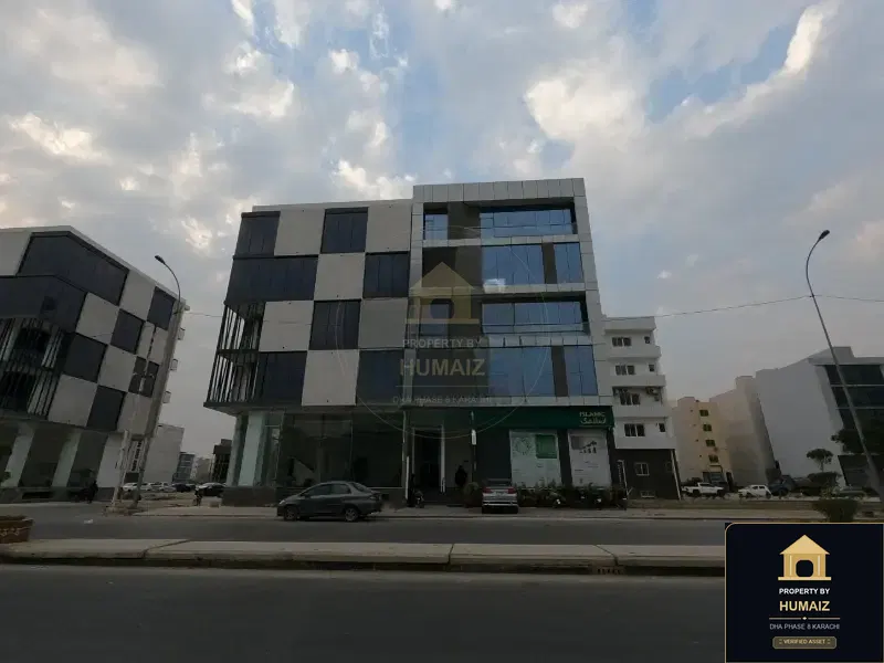 900 Sq. Yd. Corporate Office Space on Al-Murtaza Commercial For Rent in DHA Phase 8 Karachi — Photograph 5
