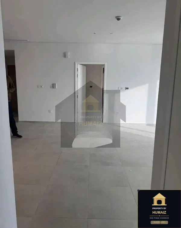 3-Bedroom Luxury Apartment (Private Pool, 5 Bath, Suite 76) at The Views For Sale in DHA Phase 8 Karachi — Photograph 15