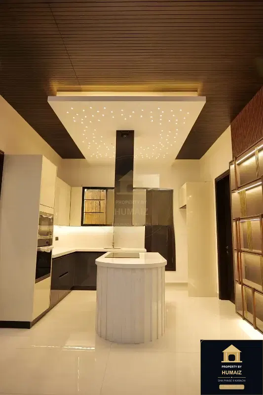 500 Sq. Yd. 5-Bedroom Luxury Villa on Khayaban-e-Shaheen For Sale in DHA Phase 8 Karachi — Photograph 18