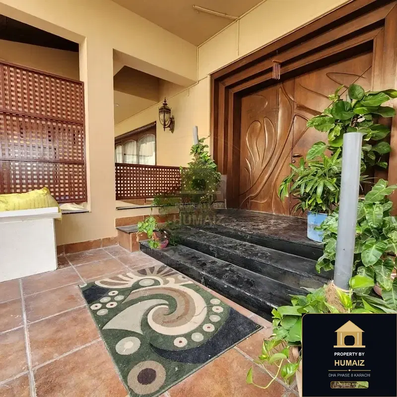 1,000 Sq. Yd. 6-Bedroom Luxury Villa in Khayaban-e-Iqbal For Rent in DHA Phase 8 Karachi — Photograph 2