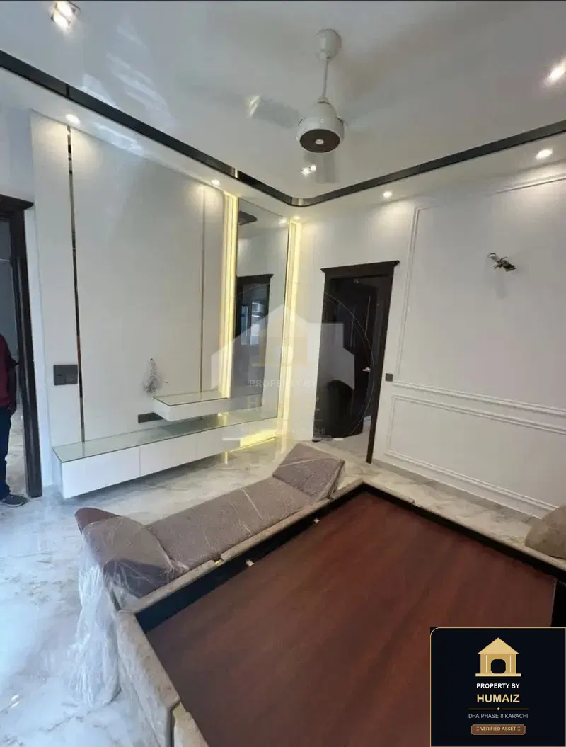 1,000 Sq. Yd. 7-Bedroom Luxury Villa on Khayaban-e-Iqbal For Rent in DHA Phase 8 Karachi — Photograph 4