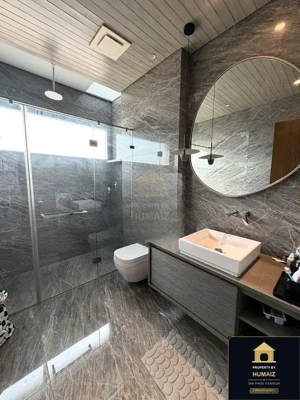 1,000 Sq. Yd. 7-Bedroom Luxury Villa (Private Pool, 6 Bath, Residence 14) in DHA Phase 8 For Sale in DHA Phase 8 Karachi — Photograph 9