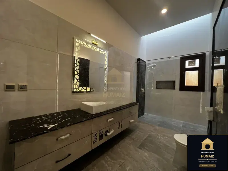 500 Sq. Yd. 6-Bedroom Luxury Villa (West Open, 6 Bath, Residence 7) in DHA Phase 8 For Sale in DHA Phase 8 Karachi — Photograph 21