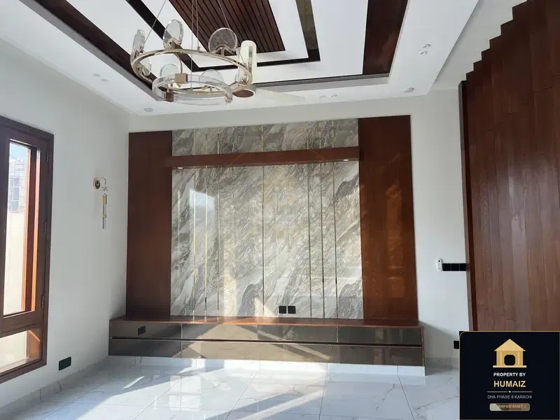 500 Sq. Yd. 6-Bedroom Luxury Villa (West Open, 6 Bath, Residence 121) in DHA Phase 8 For Sale in DHA Phase 8 Karachi — Photograph 16
