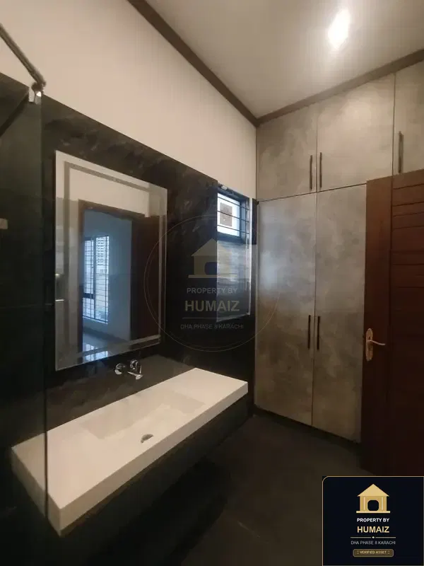 3-Bedroom Upper/Lower Portion (Brand New, 4 Bath, Unit 1) in Zone A For Rent in DHA Phase 8 Karachi — Photograph 19