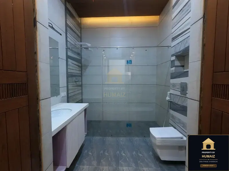500 Sq. Yd. 5-Bedroom Luxury Villa (West Open, 6 Bath, Residence 29) in DHA Phase 8 For Sale in DHA Phase 8 Karachi — Photograph 23