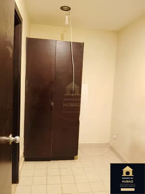 4-Bedroom Luxury Apartment (5 Bath, Suite 5) at Coral Towers For Rent in DHA Phase 8 Karachi — Photograph 5