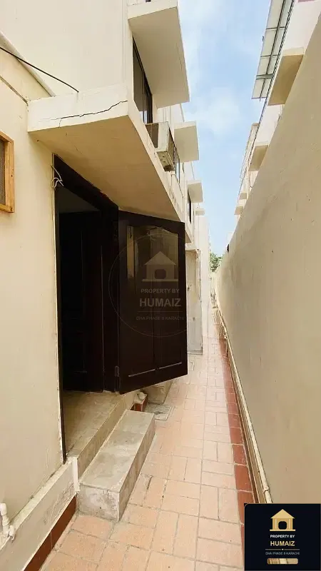 3-Bedroom Upper/Lower Portion (3 Bath, Unit 54) in DHA Phase 8 For Rent in DHA Phase 8 Karachi — Photograph 6