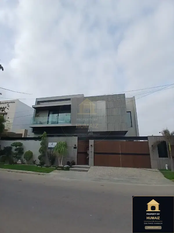 500 Sq. Yd. 5-Bedroom Luxury Villa (Private Pool, 6 Bath, Residence 37) in DHA Phase 8 For Sale in DHA Phase 8 Karachi — Photograph 2