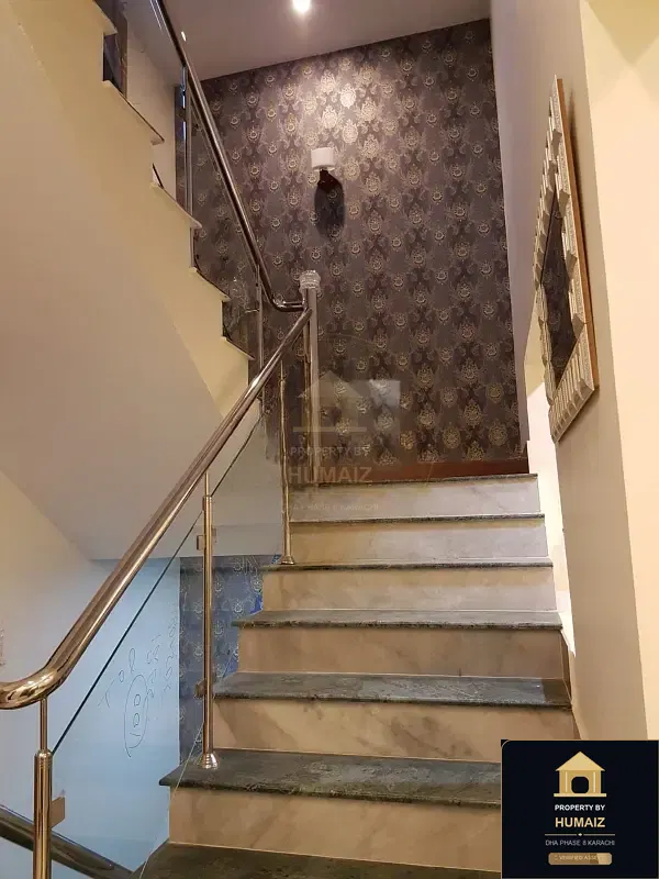 100 Sq. Yd. 3-Bedroom Luxury Villa (Basement, 4 Bath, Residence 4) in Khayaban-e-Iqbal For Sale in DHA Phase 8 Karachi — Photograph 7