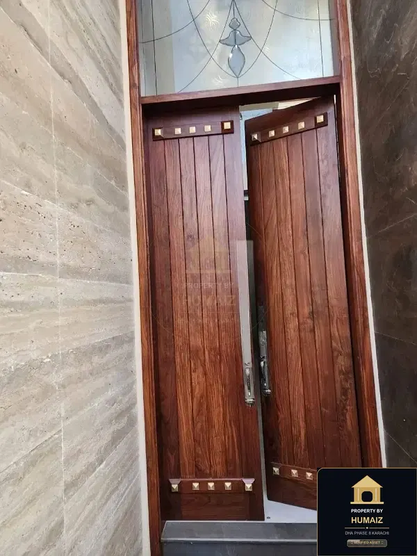 500 Sq. Yd. 6-Bedroom Luxury Villa (6 Bath, Residence 91) in DHA Phase 8 For Sale in DHA Phase 8 Karachi — Photograph 11