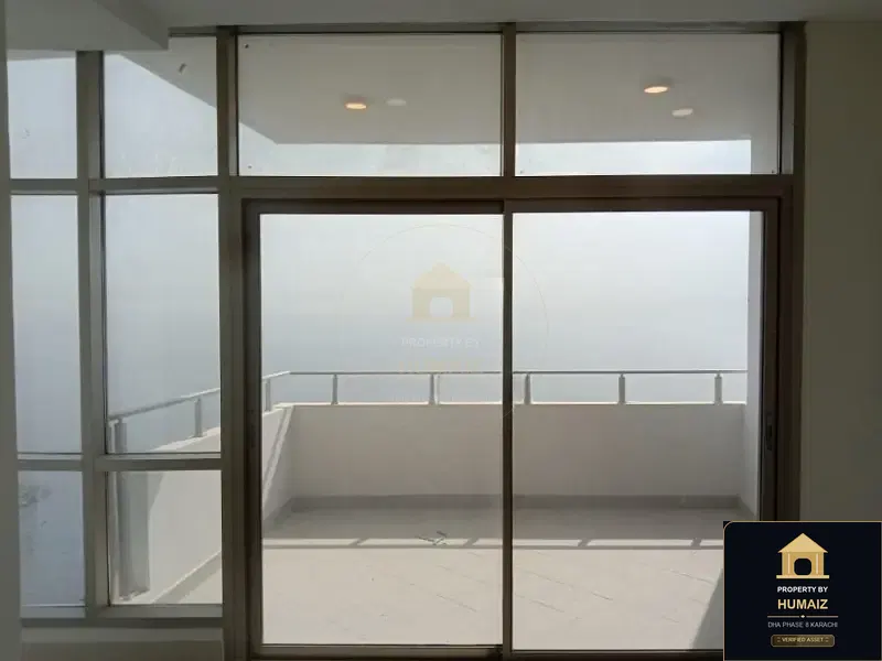 4-Bed Luxury Penthouse (Sea Facing, 5 Bath, Suite 1) at Pearl Towers For Rent in DHA Phase 8 Karachi — Photograph 41