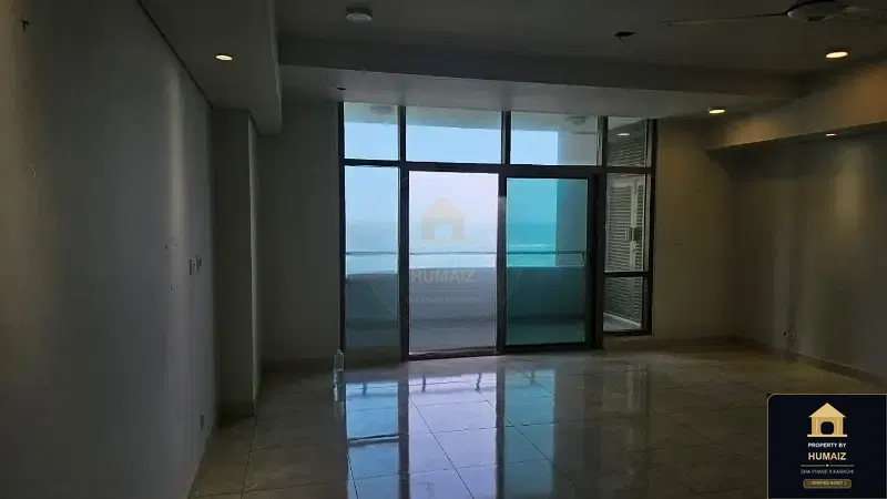 2-Bedroom Luxury Apartment (Sea Facing, 4 Bath, Suite 1) at Pearl Towers For Sale in DHA Phase 8 Karachi — Photograph 23