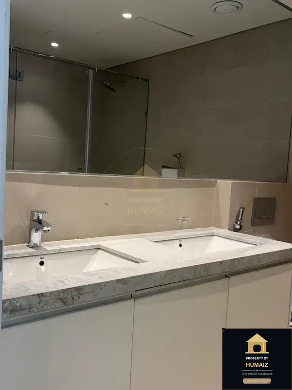 2-Bedroom Luxury Apartment (Sea Facing, 3 Bath, Suite 25) at The Views For Sale in DHA Phase 8 Karachi — Photograph 9