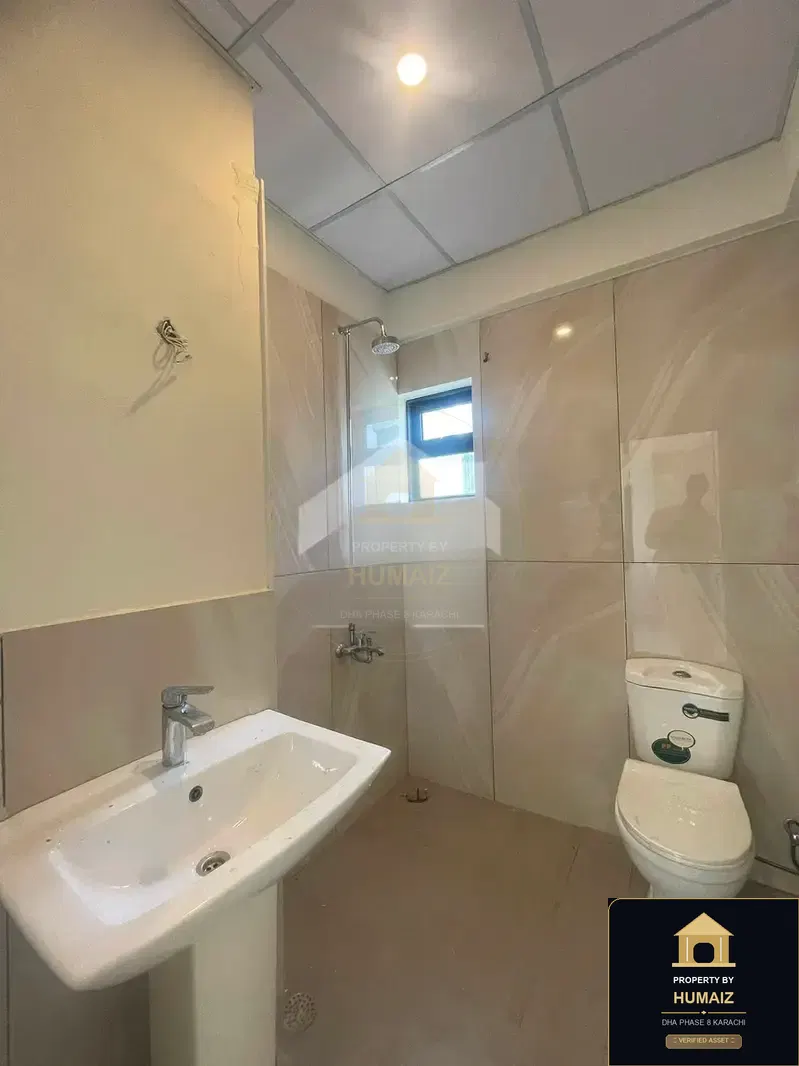 3-Bedroom Luxury Apartment (Brand New, 3 Bath, Suite 27) on Al-Murtaza Commercial For Sale in DHA Phase 8 Karachi — Photograph 7